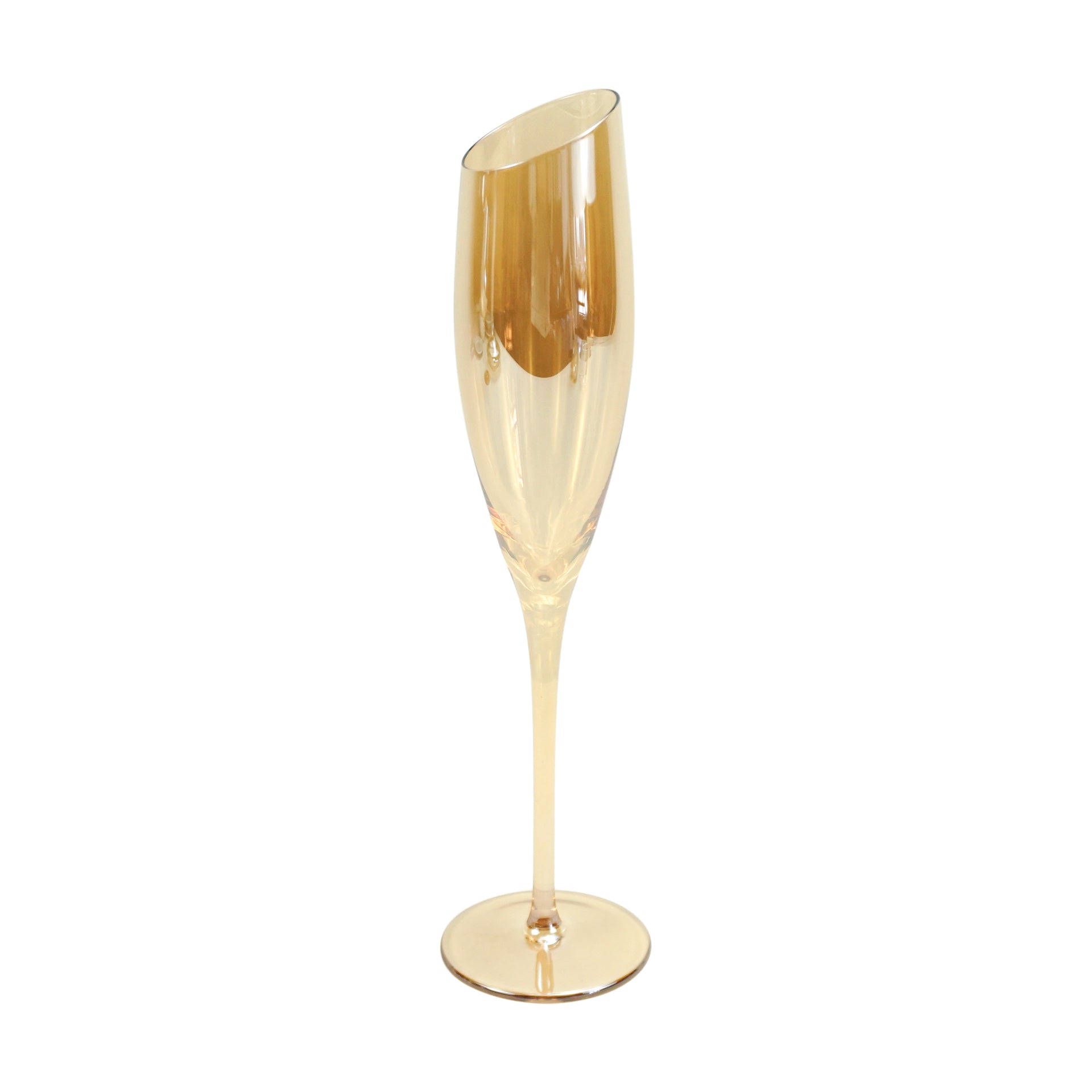 Slanted wine and champagne glasses available. Wine glasses set of 6 R499  Champagne glasses set of 6 R499 @lux_organiser