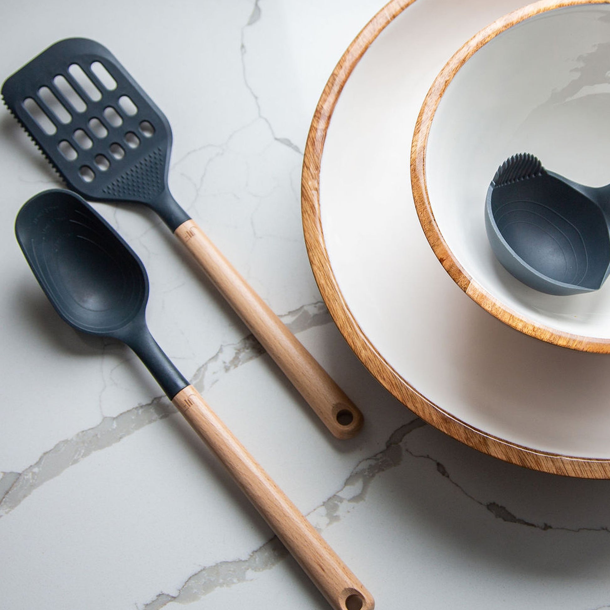 This $30 Cooking Utensil Set Is Perfect for First Apartments – SheKnows